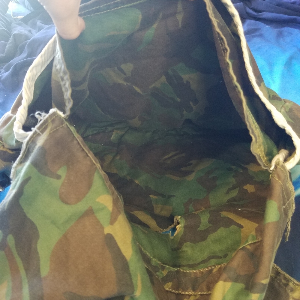 Camo Messenger Bag with Patches - Picture 12 of 15